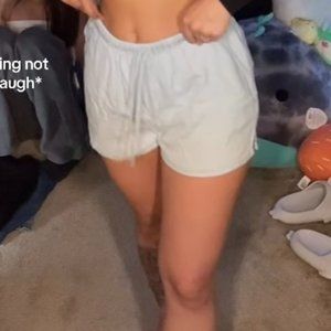 🐠 light wash drawstring shorts 🐠